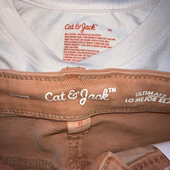 Cat & Jack Rainbow Long Sleeve Tee & Rust Cargo Shorts Toddler Girls 2T (2-pack) - Picture 3 of 5